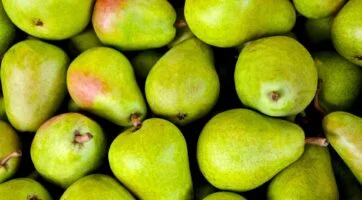 multiple green pears